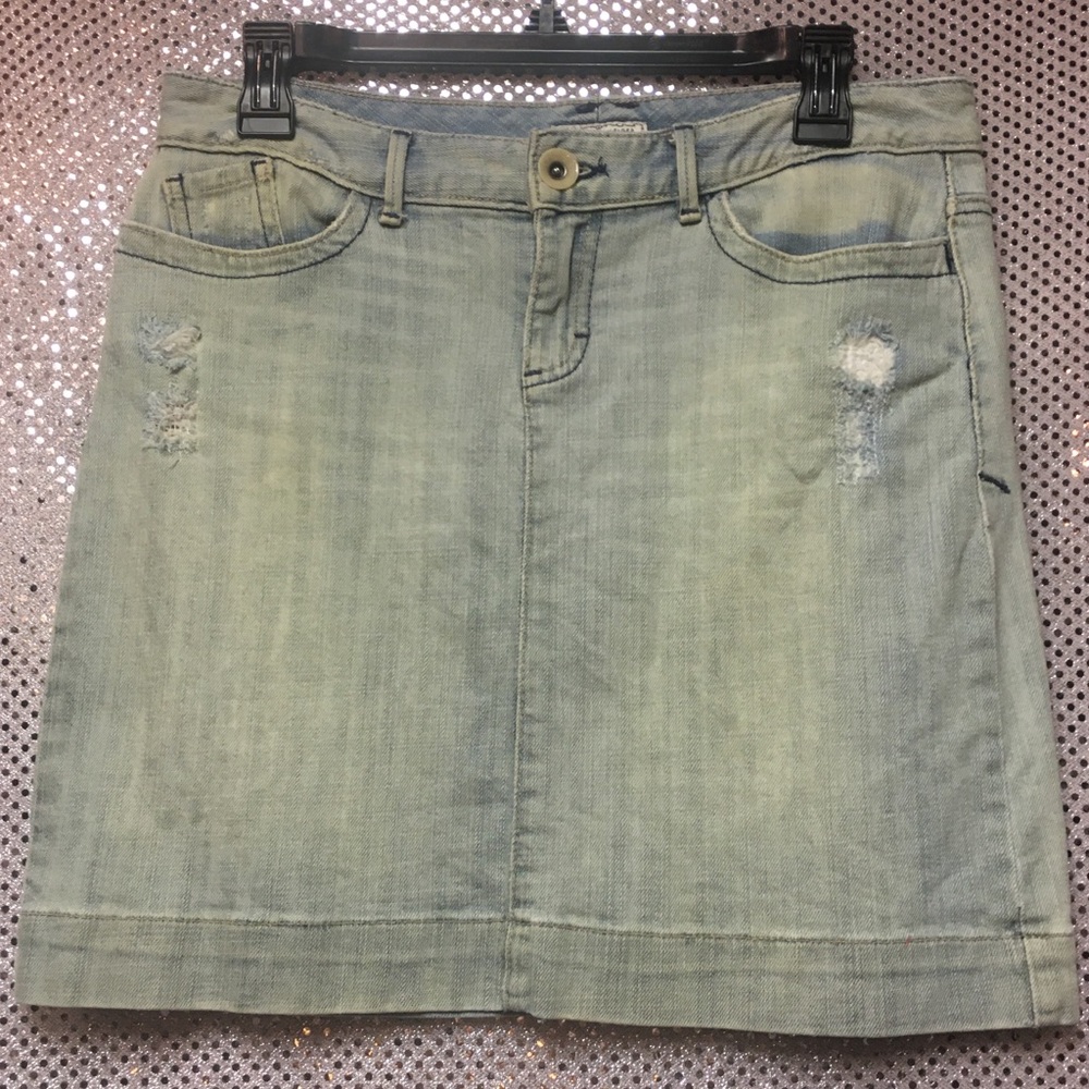 Tommy Hilfiger denim skirt